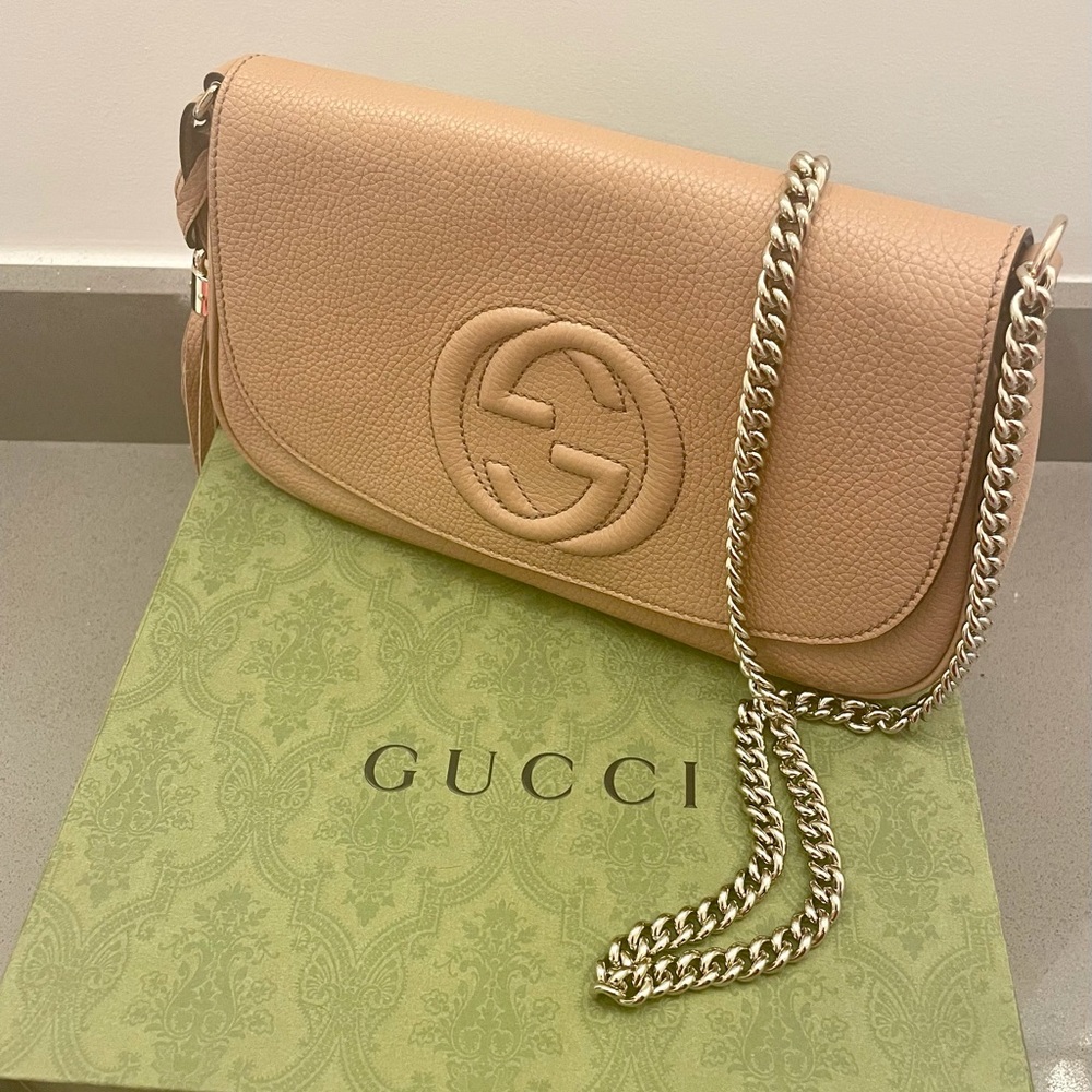 Brand new Gucci soho shoulder bag